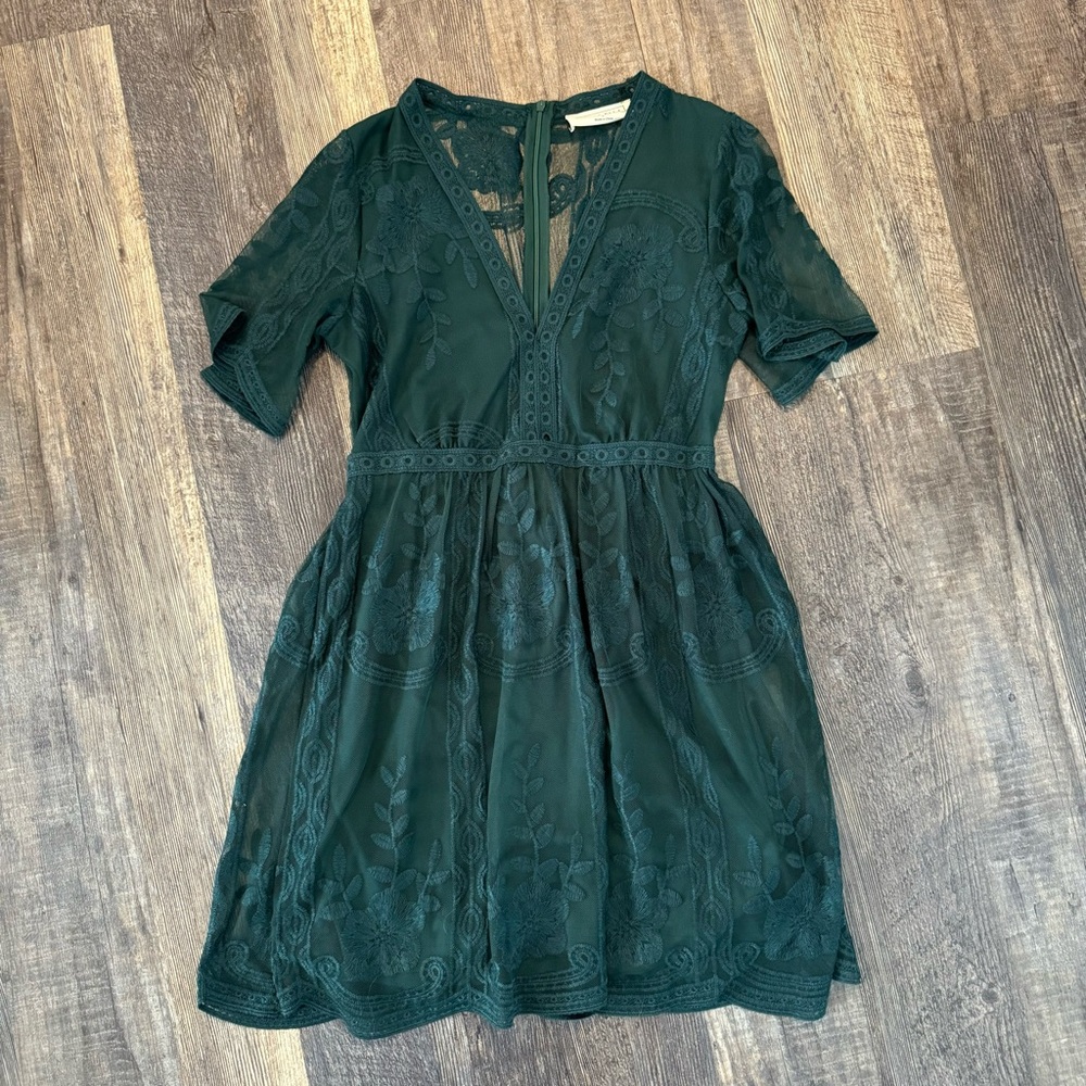 Bella Ella Lace Short Sleeve Dress